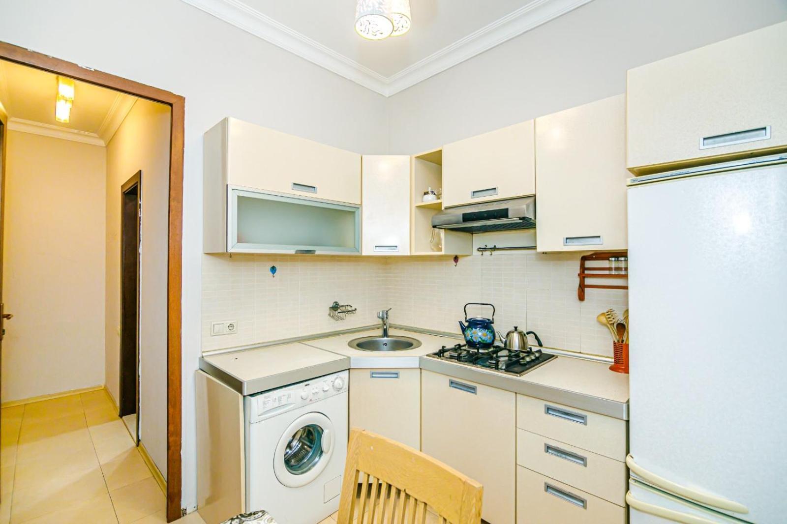 Apartment Corner Баку Екстериор снимка
